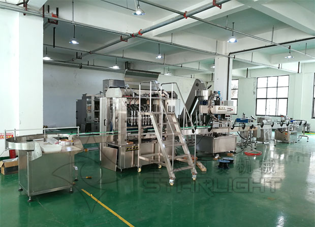 星火小型辣椒醬生產線設備展示