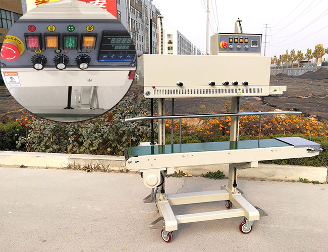 連續塑料袋封口機設備展示