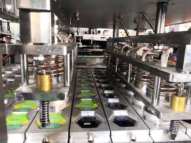 封口機設備細節展示